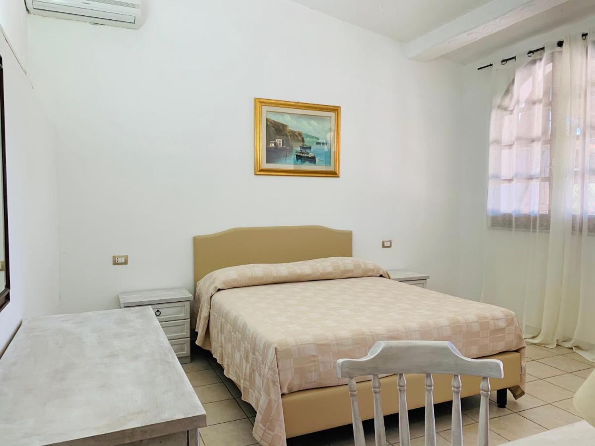 Villaggio Ristorante Pizzeria Museo Tanit Hotel