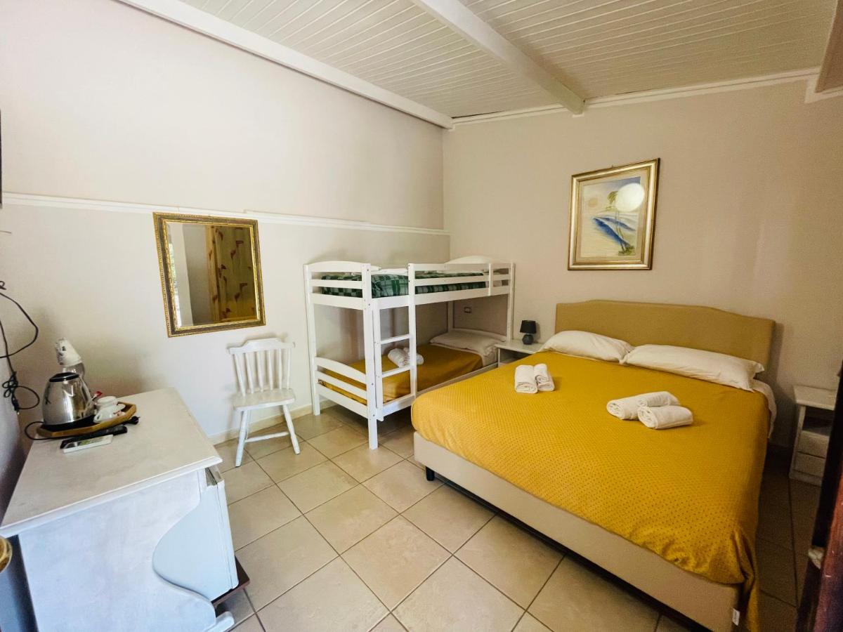 Hotel Villaggio Ristorante Pizzeria Museo Tanit Carbonia