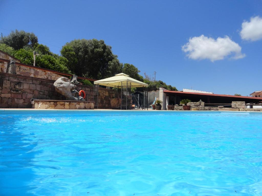 Hotel Villaggio Ristorante Pizzeria Museo Tanit